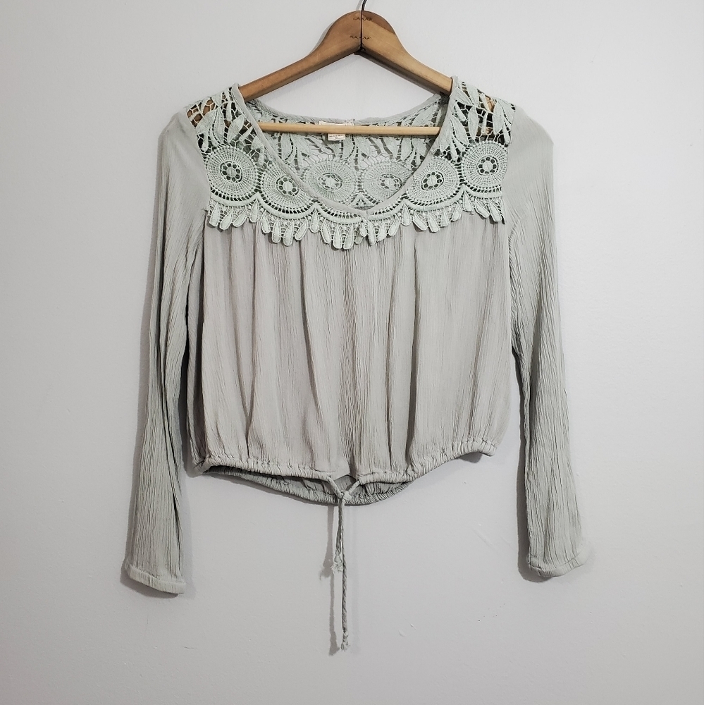 Anthro Seven Sisters Pale Seafoam Eyelet Blouse